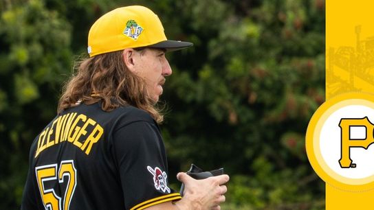 Health factors into Clevinger's velo taken in Bradenton, Fla.